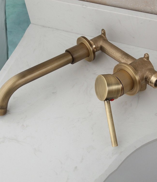 Rene Houtman Bronzen Muurkraan Inbouwkraan - L22 cm met vast binnenwerk