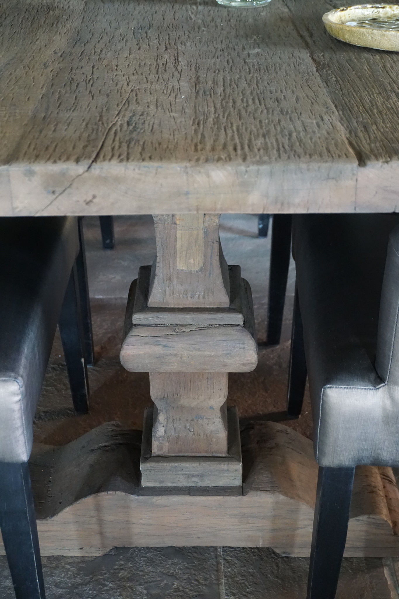 Rene Houtman Kloostertafel Huez Massief Hardhout - Kies Maat