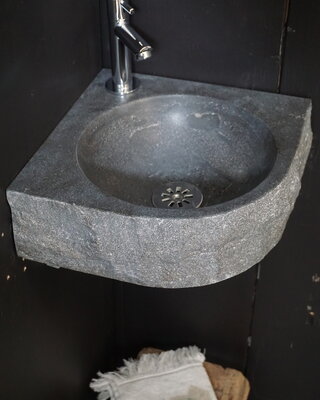 Rene Houtman Leo Set Hoekfontein Natuursteen Chroom Kort