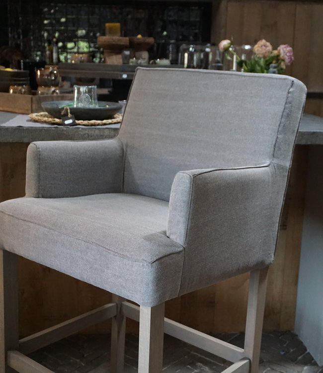 Rene Houtman Barstoel Marit Met Armleuningen