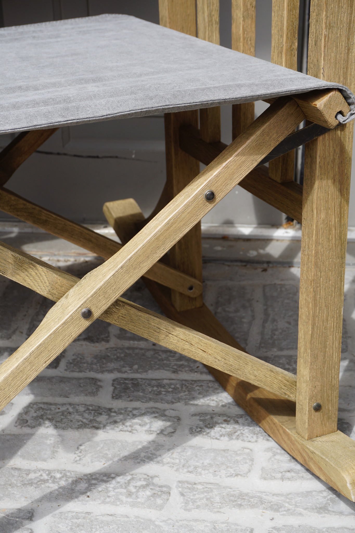 Rene Houtman Schommelstoel Flo donkergrijs Hout 75x60x86