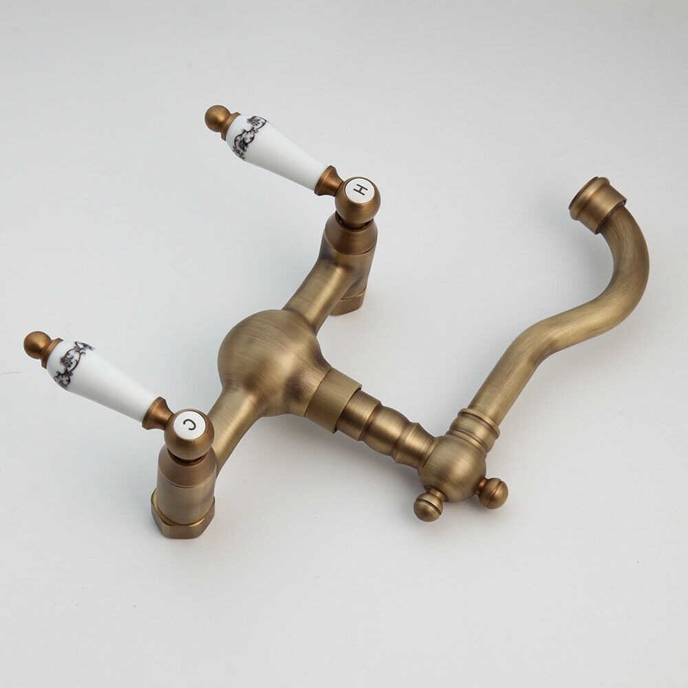 Rene Houtman Nostalgische Bronzen Muurkraan - H17,5 cm