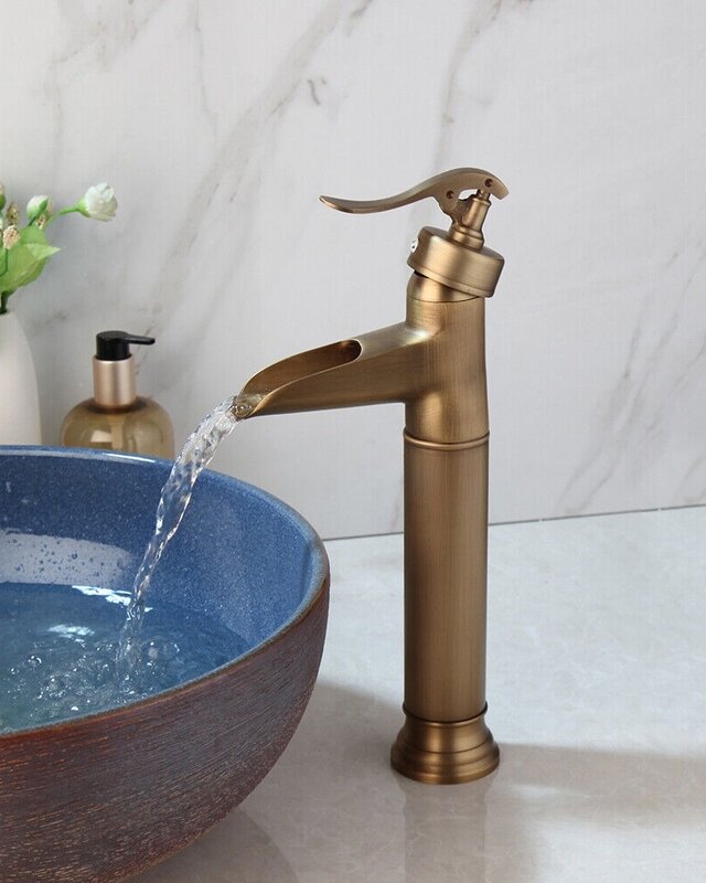 Rene Houtman Bronzen Watervalkraan - Landelijk - 34,5 cm