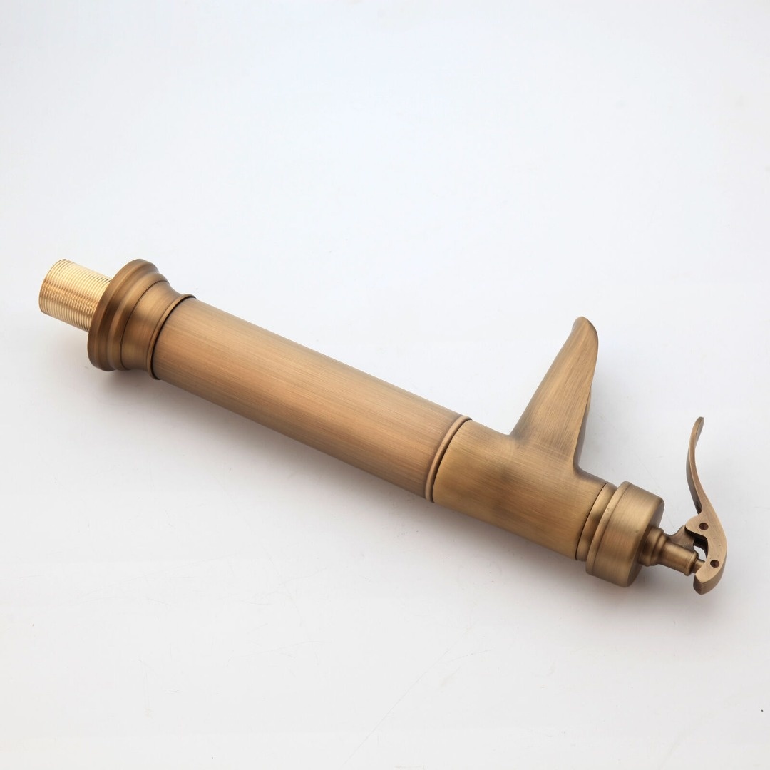 Rene Houtman Bronzen Watervalkraan - Landelijk - 34,5 cm