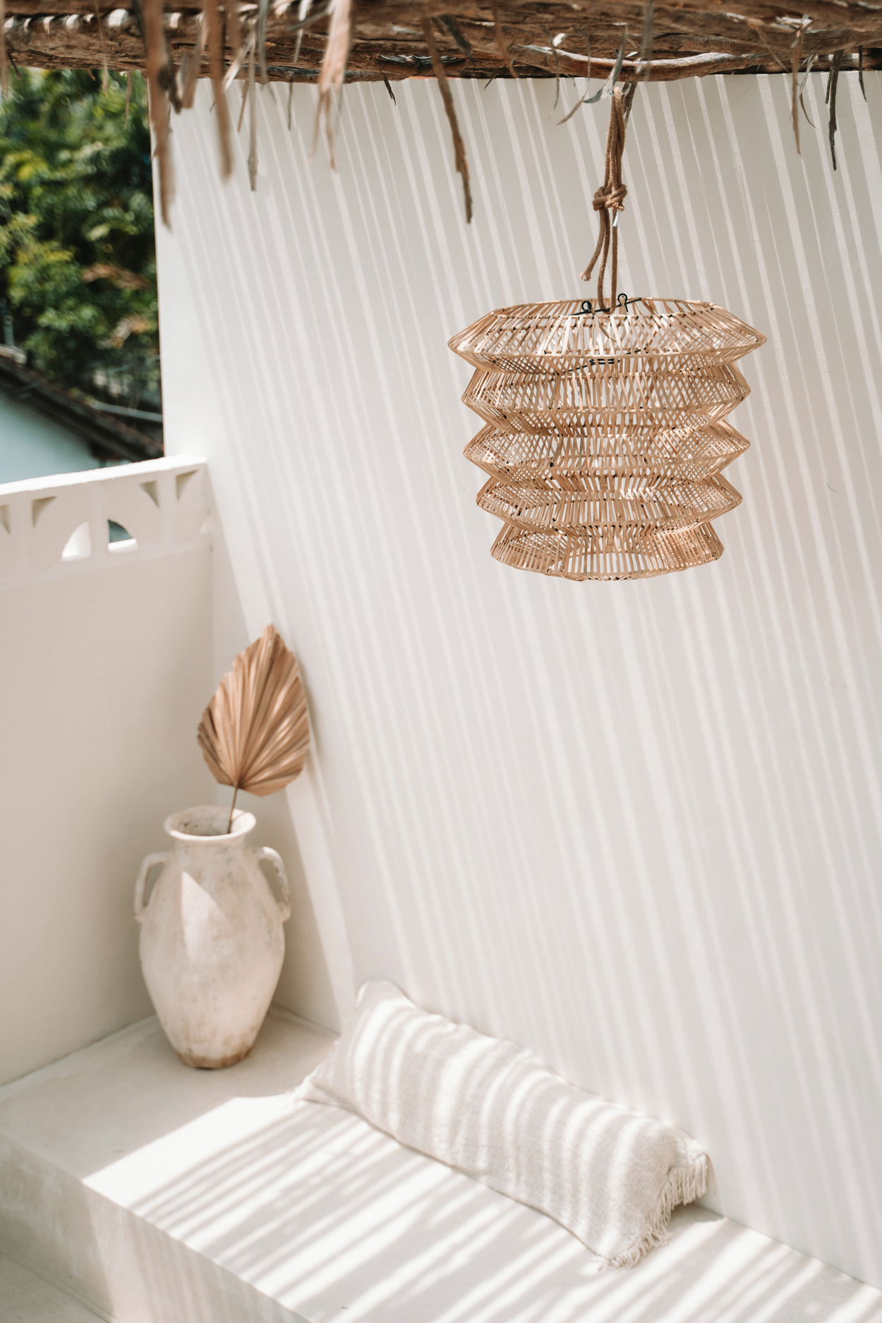 Bazar Bizar The Mad Moiselle Pendant - Natural - M