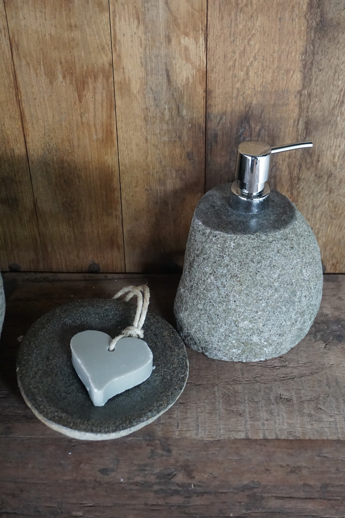 Rene Houtman Zeepdispenser + Schaaltje Natuursteen Set-003