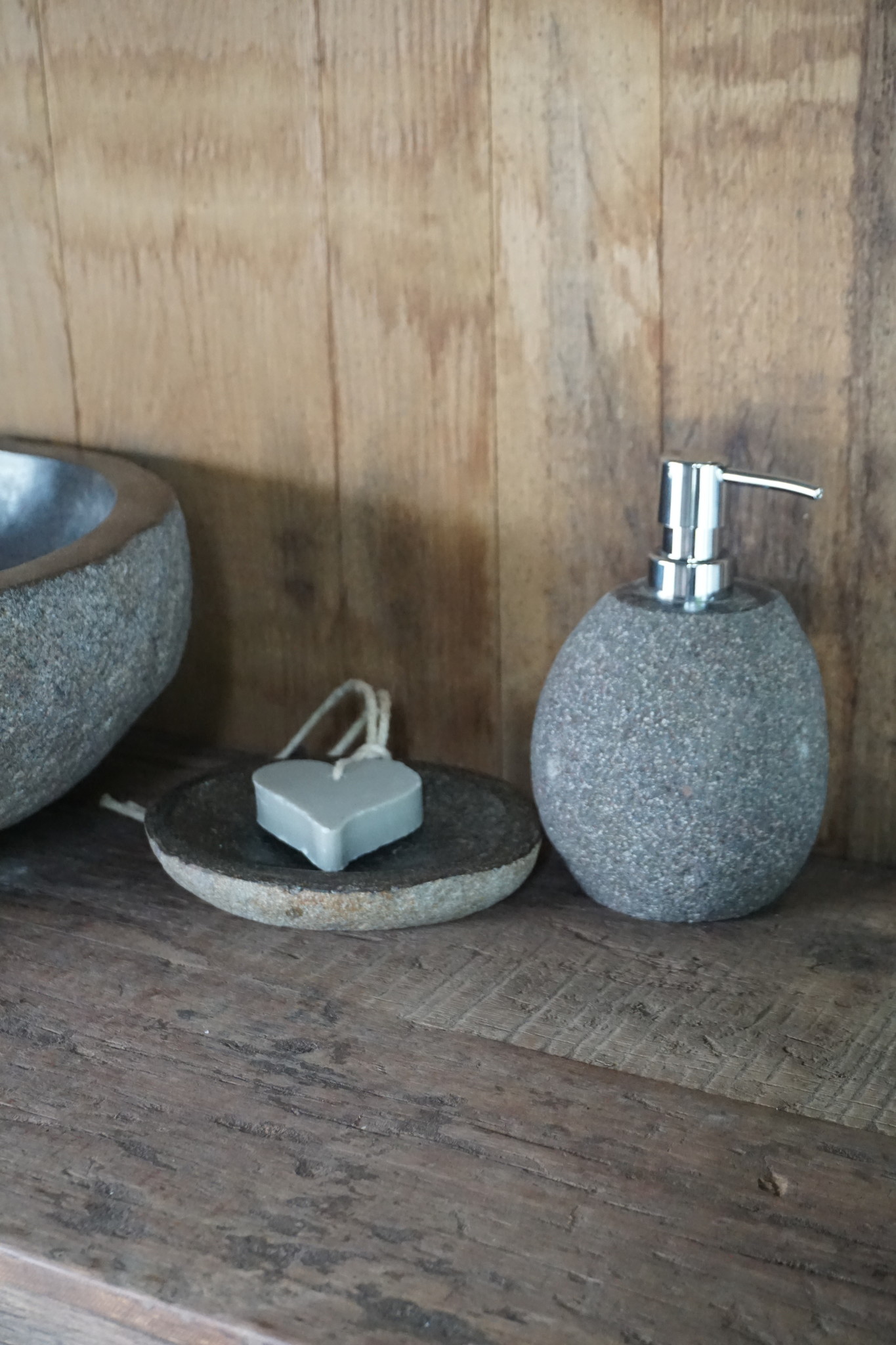 Rene Houtman Zeepdispenser + Schaaltje Natuursteen Set-004