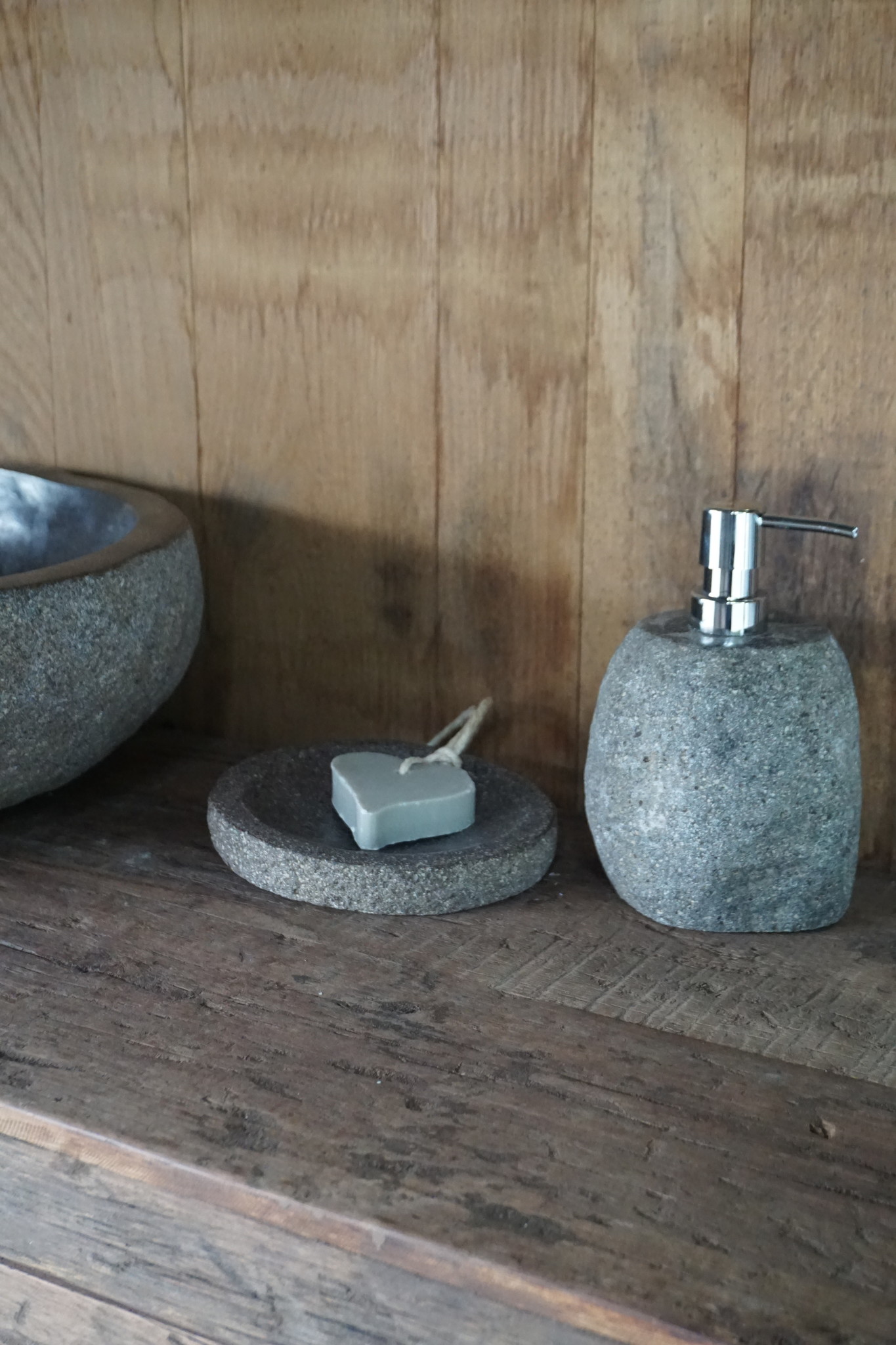 Rene Houtman Zeepdispenser + Schaaltje Natuursteen Set-006