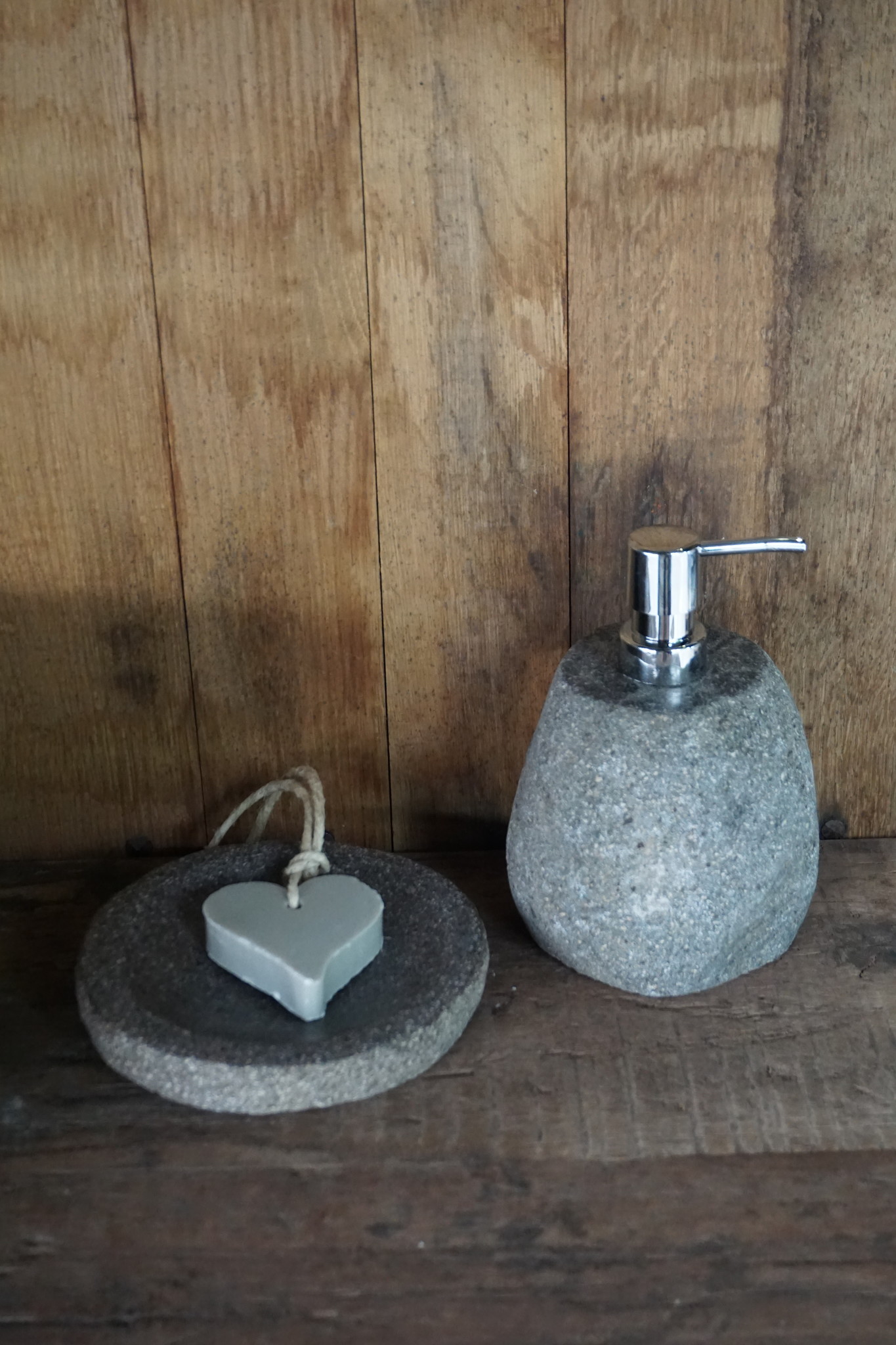 Rene Houtman Zeepdispenser + Schaaltje Natuursteen Set-006