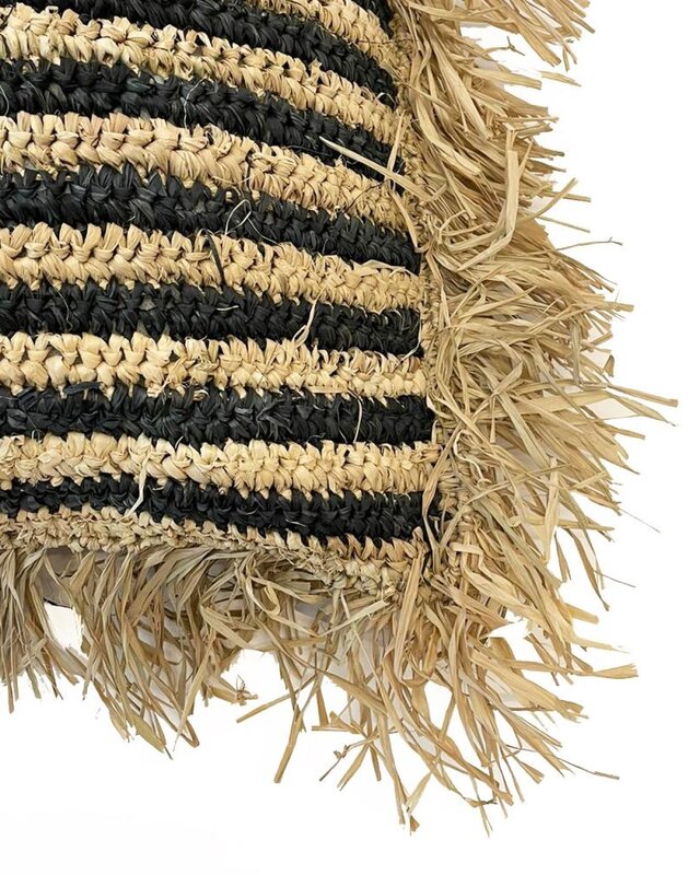 Bazar Bizar The Raffia gestreepte kussenhoes - Naturel Zwart - 60 x60 cm