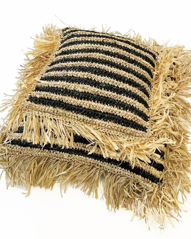 Bazar Bizar The Raffia gestreepte kussenhoes - Naturel Zwart - 60 x60 cm