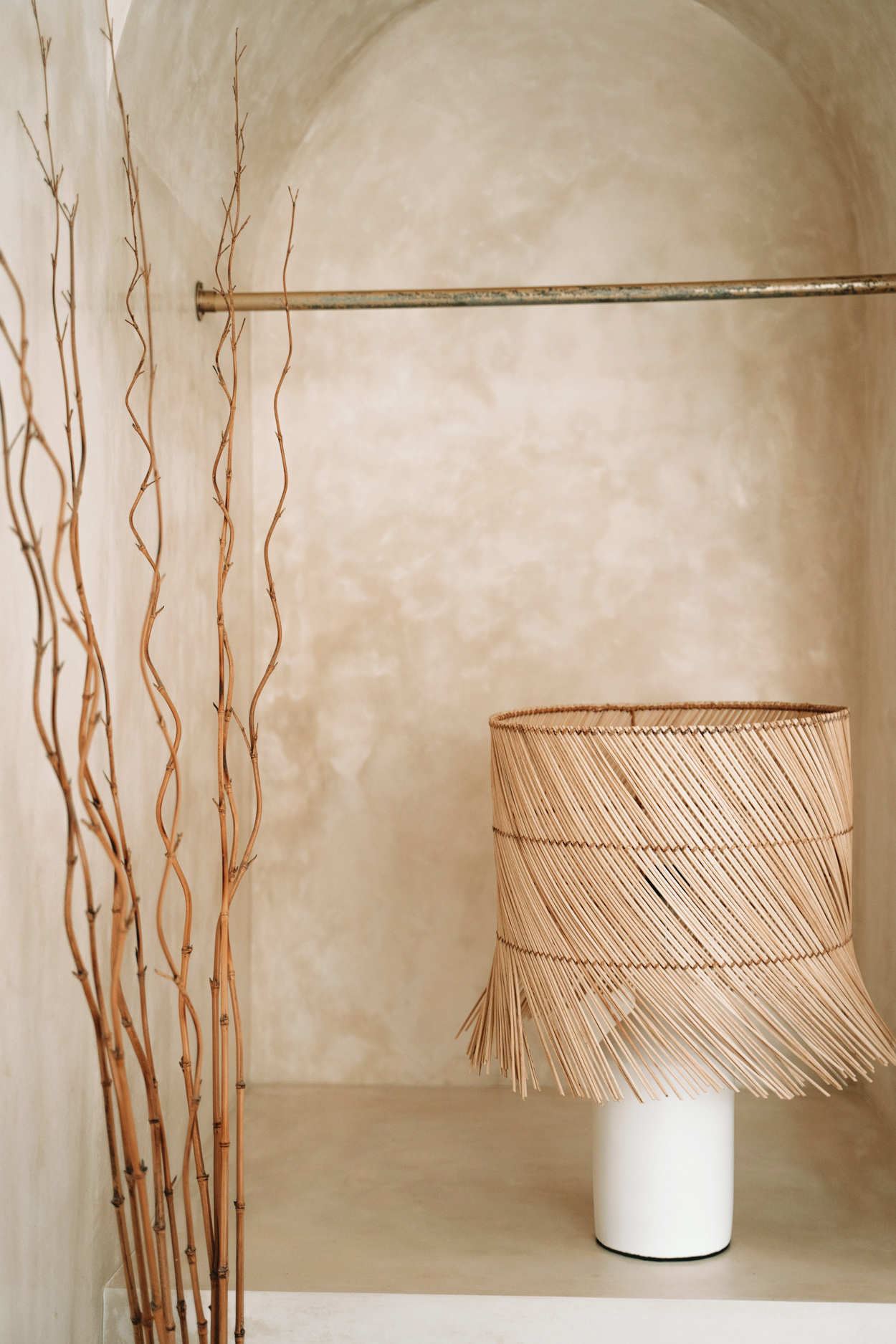 Bazar Bizar Rattan Tafellamp - Wit & Naturel
