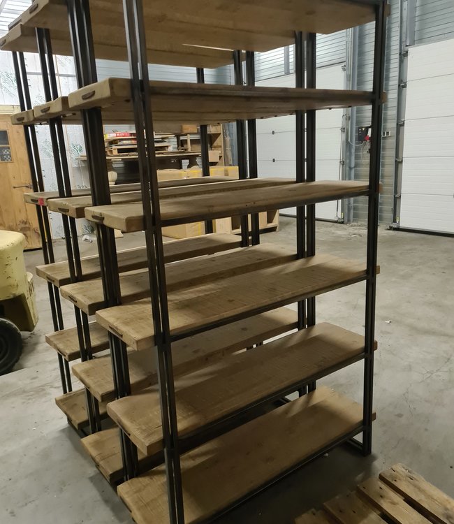 Rene Houtman Boekenrek Novi - IJzer & Hout - L130 x B40 x H220 cm