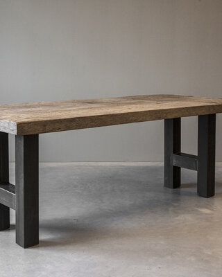 Be-Uniq Eettafel New York - 240 cm - Meerdere Onderstellen