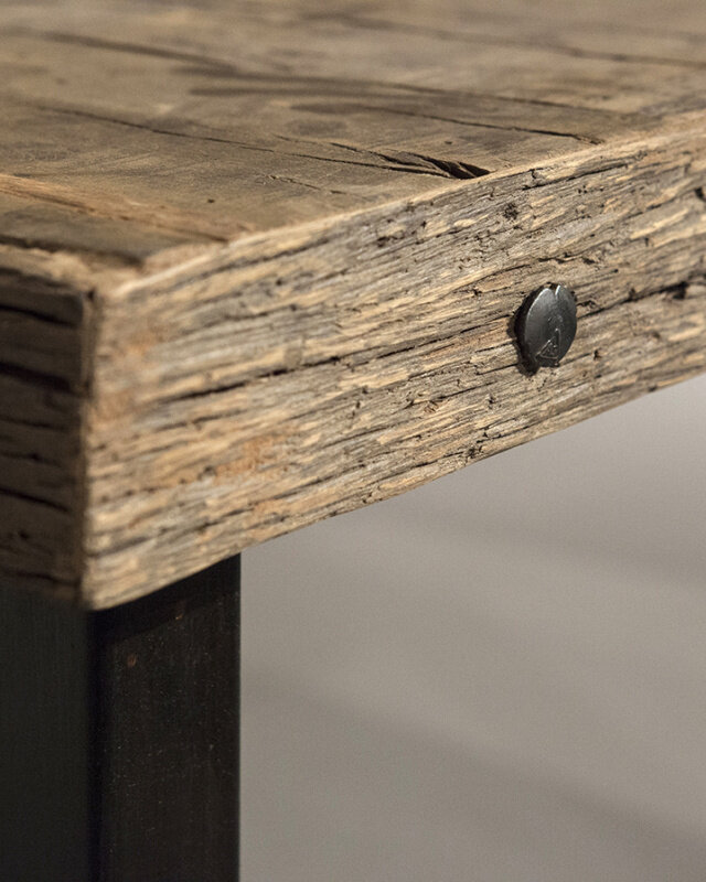 Be-Uniq Robuuste Oud Houten Eettafel - B240 x D95 cm