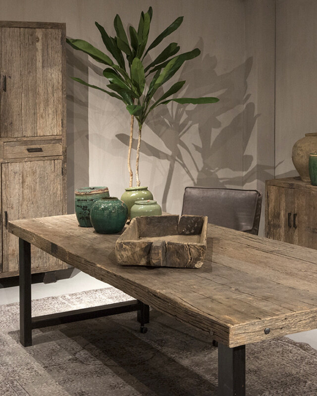 Be-Uniq Robuuste Oud Houten Eettafel - B180 x D95 cm