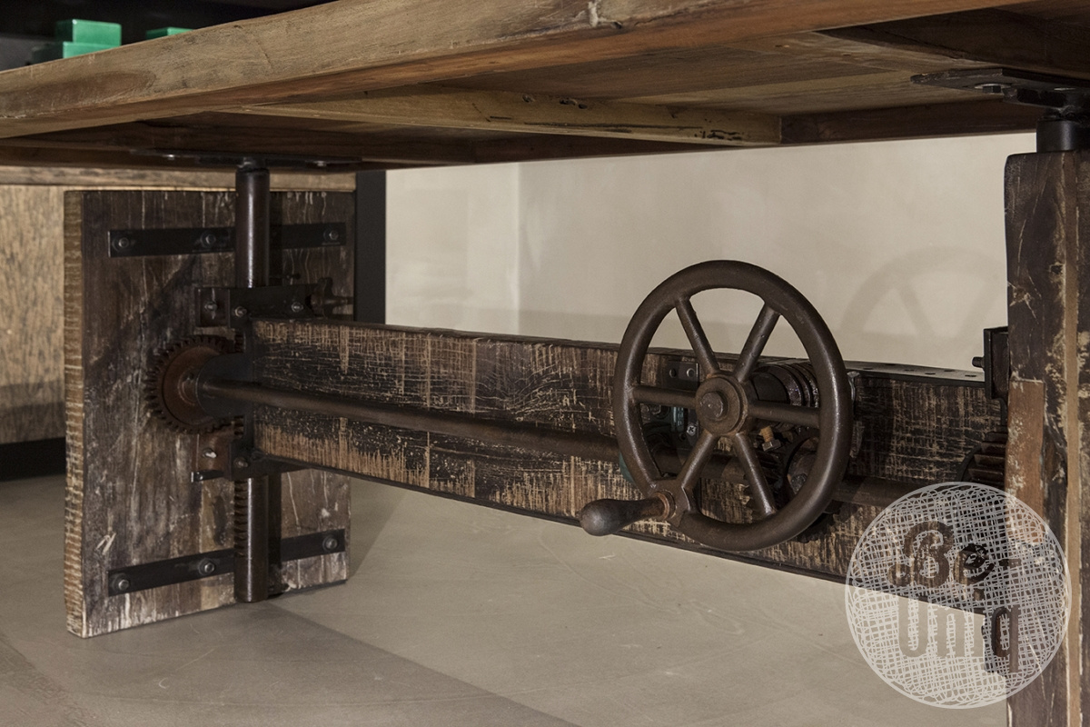 Be-Uniq Eettafel Factory - L100 x B240 cm - Oud Hardhout