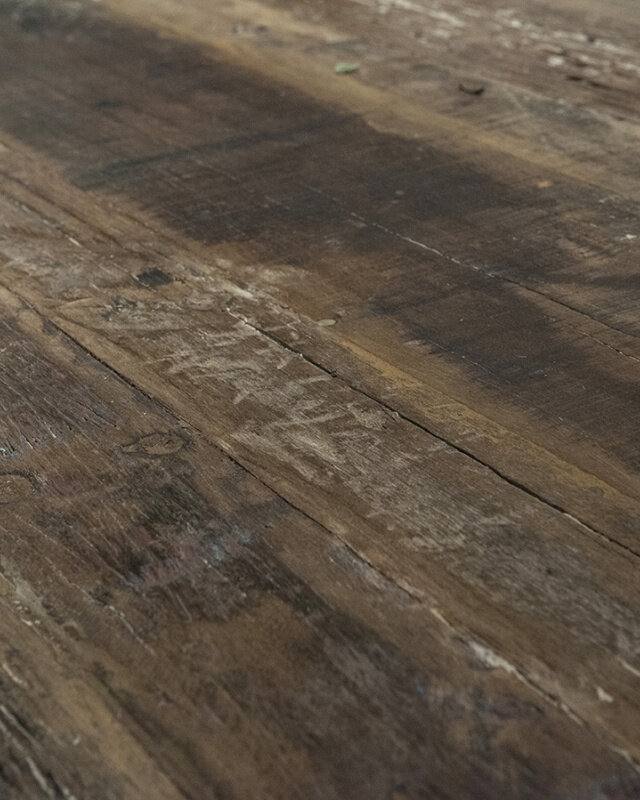 Be-Uniq Eettafel Factory - L100 x B240 cm - Oud Hardhout