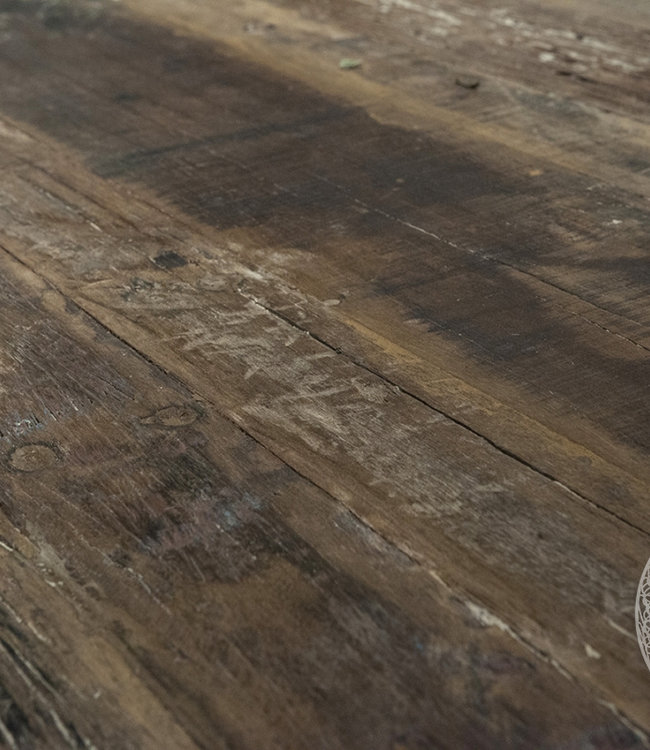 Be-Uniq Eettafel Factory - L100 x B240 cm - Oud Hardhout