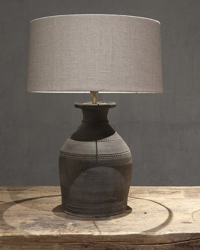 Be-Uniq Kruiklamp Nepalpot - Inclusief Kap - D22 x H57 cm