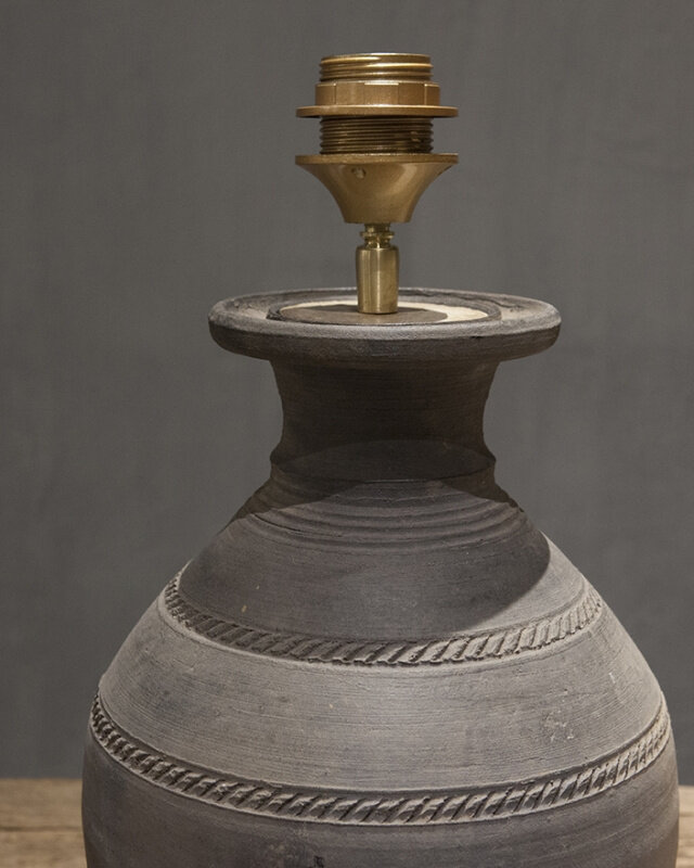 Be-Uniq Kruiklamp Nepalpot - Inclusief Kap - D22 x H57 cm