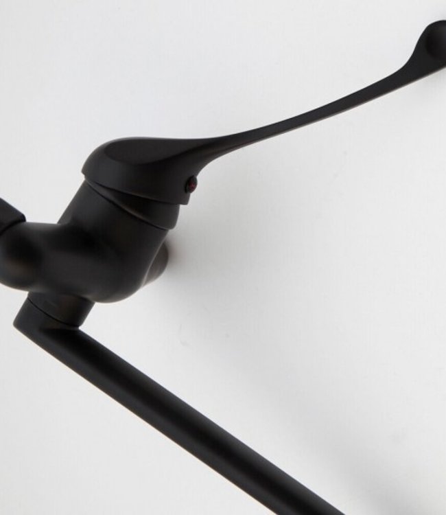 Rene Houtman Zwarte Elleboogkraan - Mengkraan - Medisch