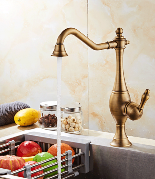 Rene Houtman Hoge Bronskleurige Mengkraan