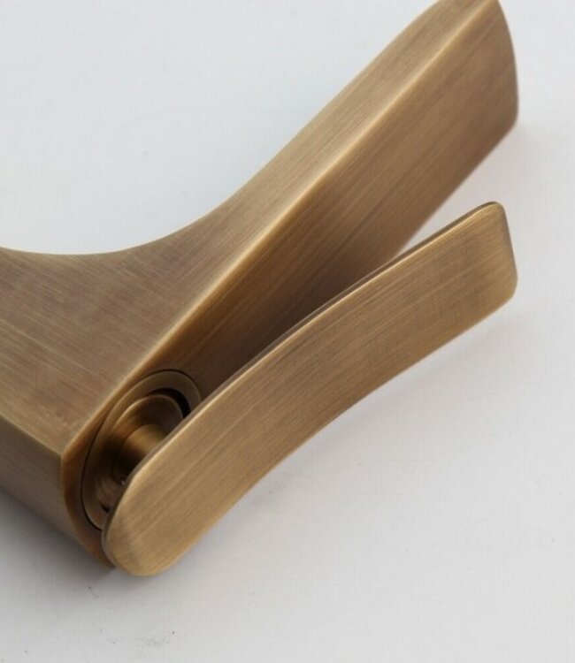 Rene Houtman Mengkraan Bronskleurig