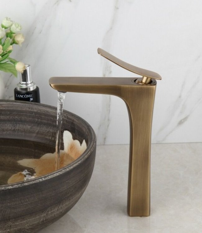 Rene Houtman Bronzen Landelijke Mengkraan