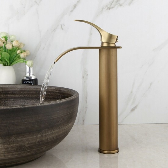 Rene Houtman Landelijke Bronzen Waterval Kraan