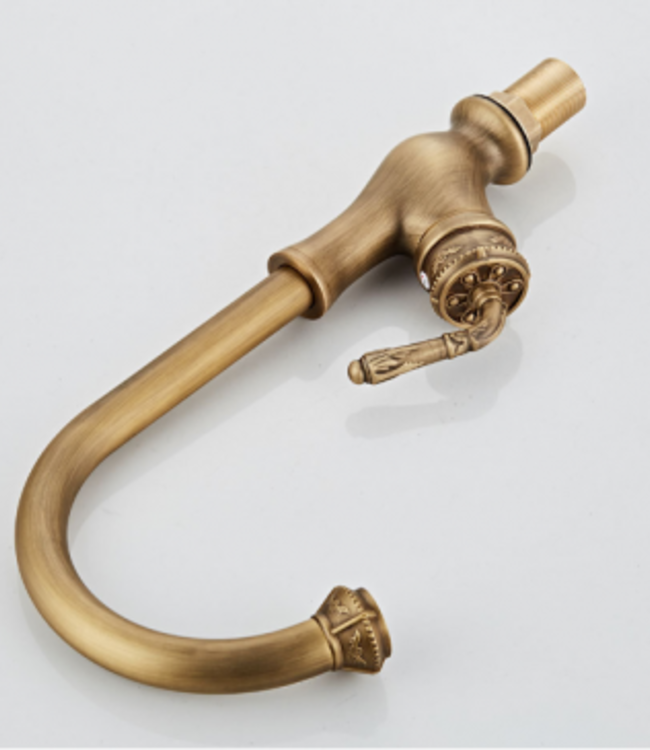 Rene Houtman Elegante Bronzen Kraan