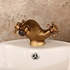 Nostalgische Bronzen Wastafelkraan met Beweegbare Tuit