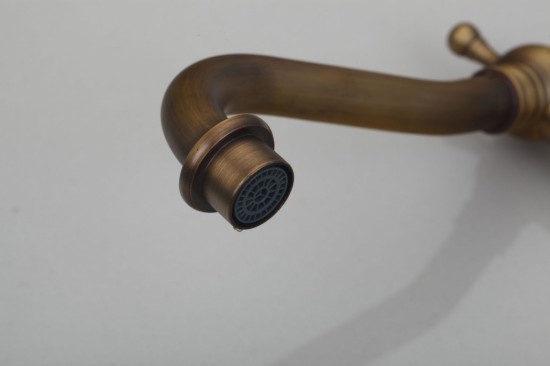 Rene Houtman Elegante Nostalgische Bronzen Wastafelkraan