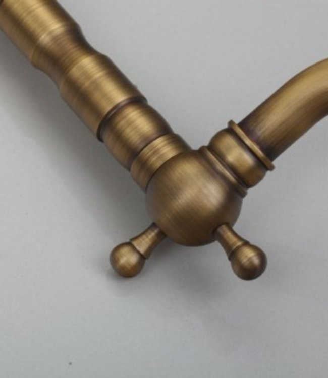 Rene Houtman Elegante Nostalgische Bronzen Wastafelkraan