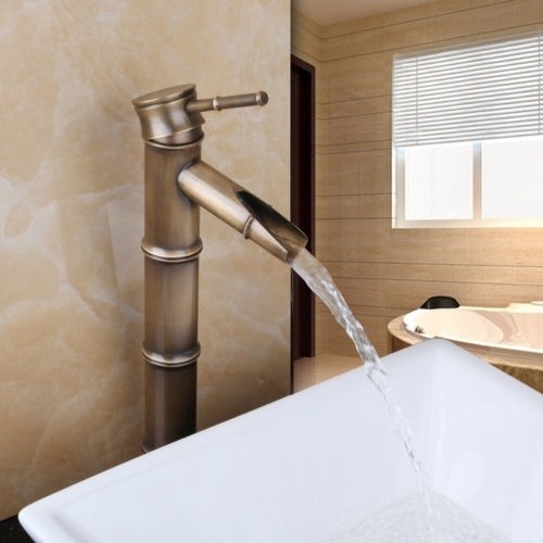 Rene Houtman Bamboe Stijl - Waterval kraan