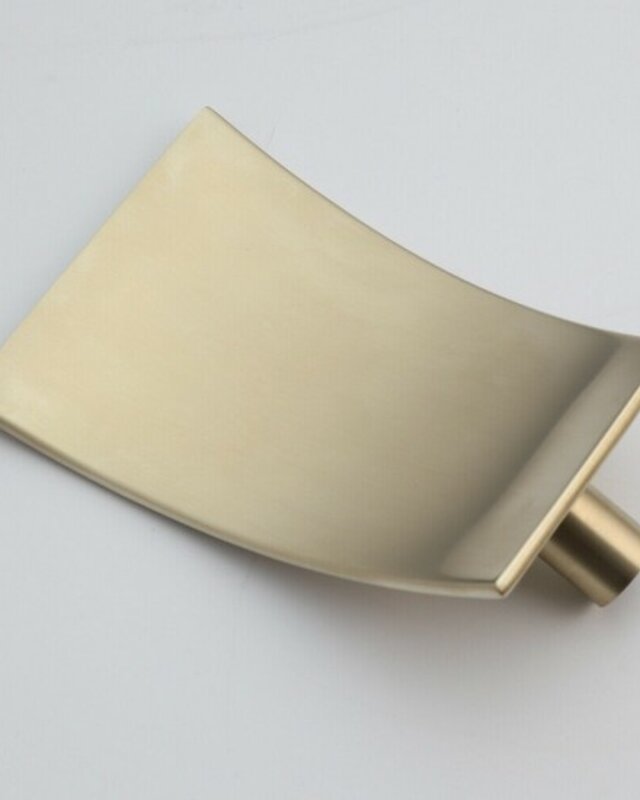 Rene Houtman Geborsteld Gouden Inbouw Kraan