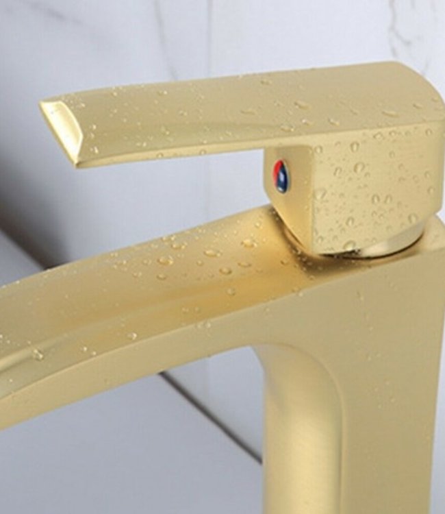 Rene Houtman Mengkraan - Mat Goud