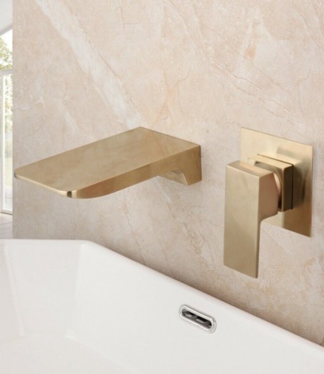 Rene Houtman Geborsteld Gouden Muurkraan