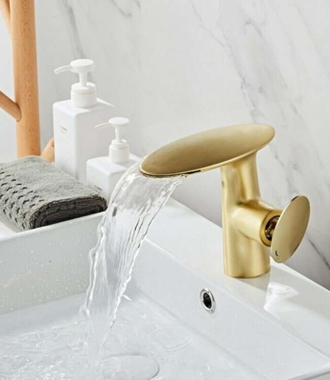 Rene Houtman Mat Gouden Waterval Kraan