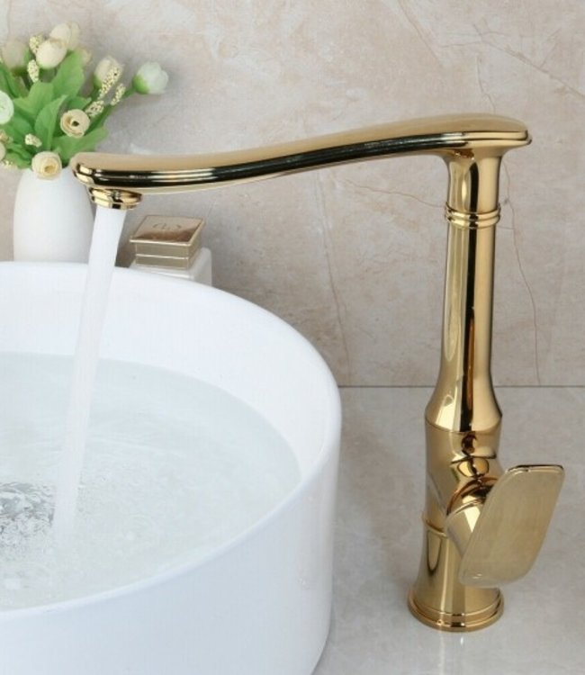 Rene Houtman Goud Glanzende Kraan