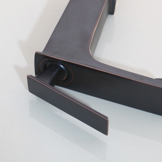 Rene Houtman Olie Bronzen Wastafelkraan
