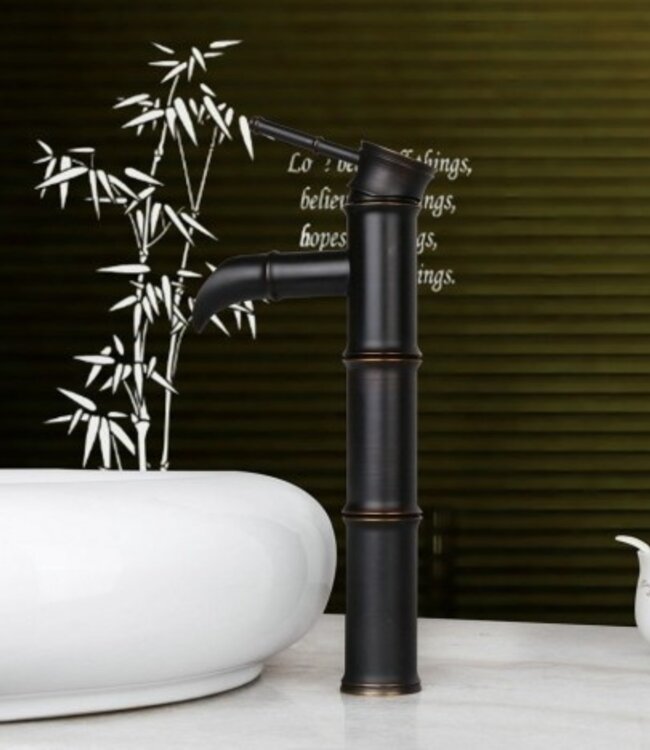 Rene Houtman Olie Bronzen Bamboe Kraan