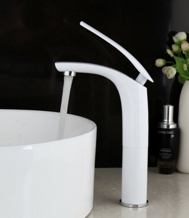 Rene Houtman Stijlvolle Witte Mengkraan