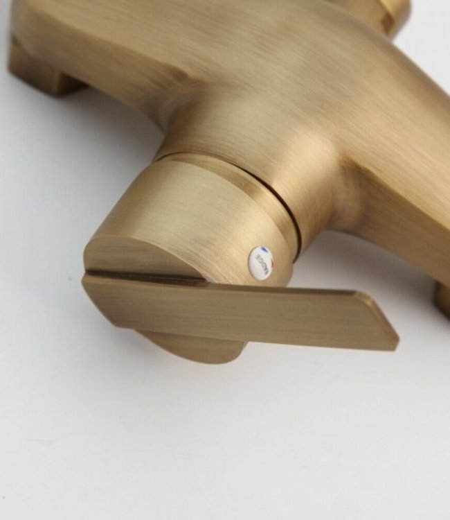 Rene Houtman Muurkraan Nostalgisch Brons