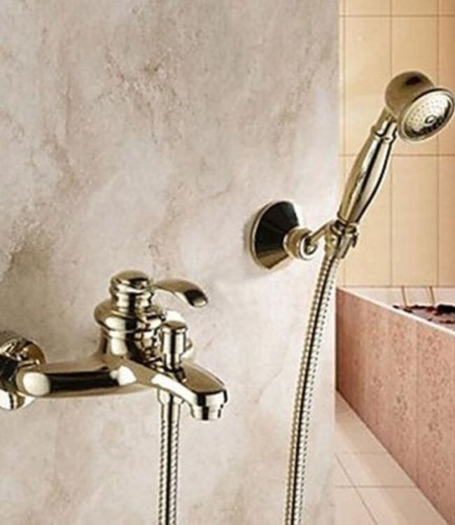 Rene Houtman Gouden Badkraan Muurbevestiging