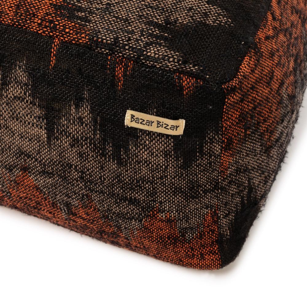 Bazar Bizar De Oh My Gee Poef - Zwart/ Oranje - L60 x B60 x H25 cm