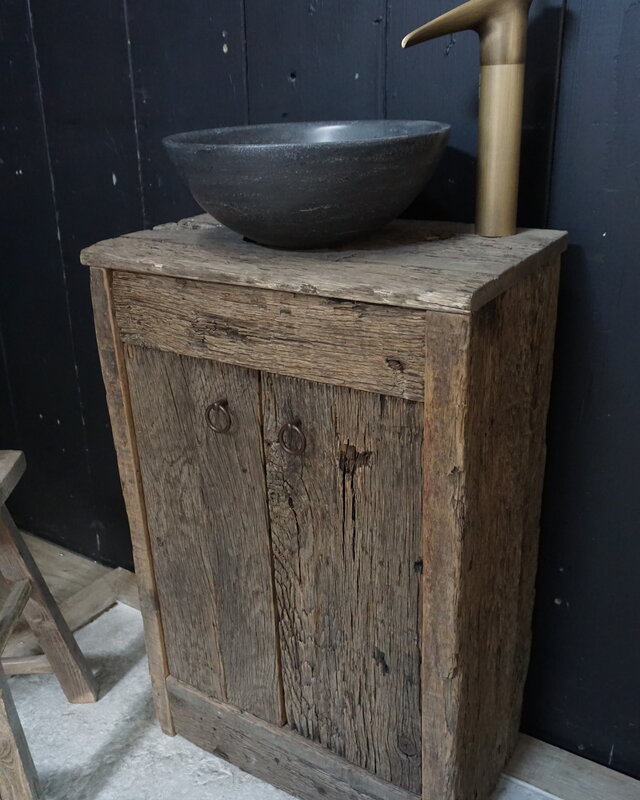Rene Houtman Toiletmeubel Anouk Geborsteld Oud Eikenhout