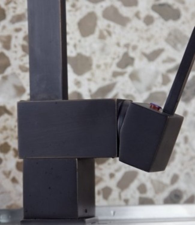 Rene Houtman Stijlvolle Olie Brons Keukenkraan