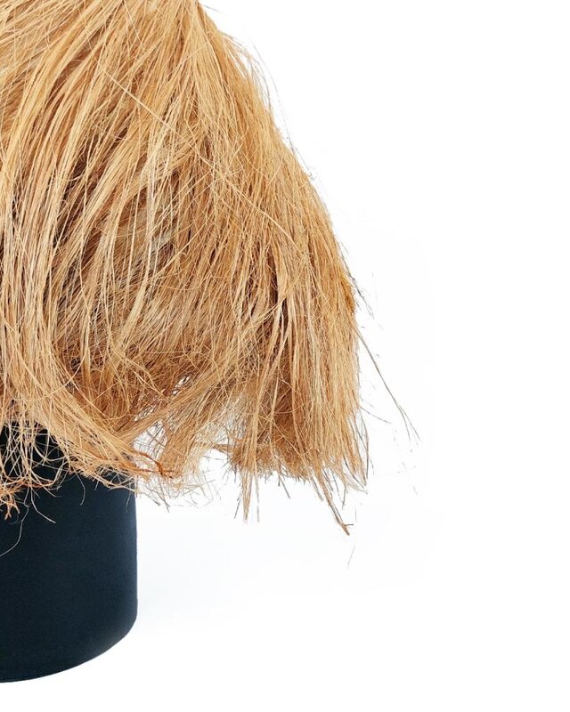Bazar Bizar The Abaca Conical Tafellamp | Zwart/Naturel