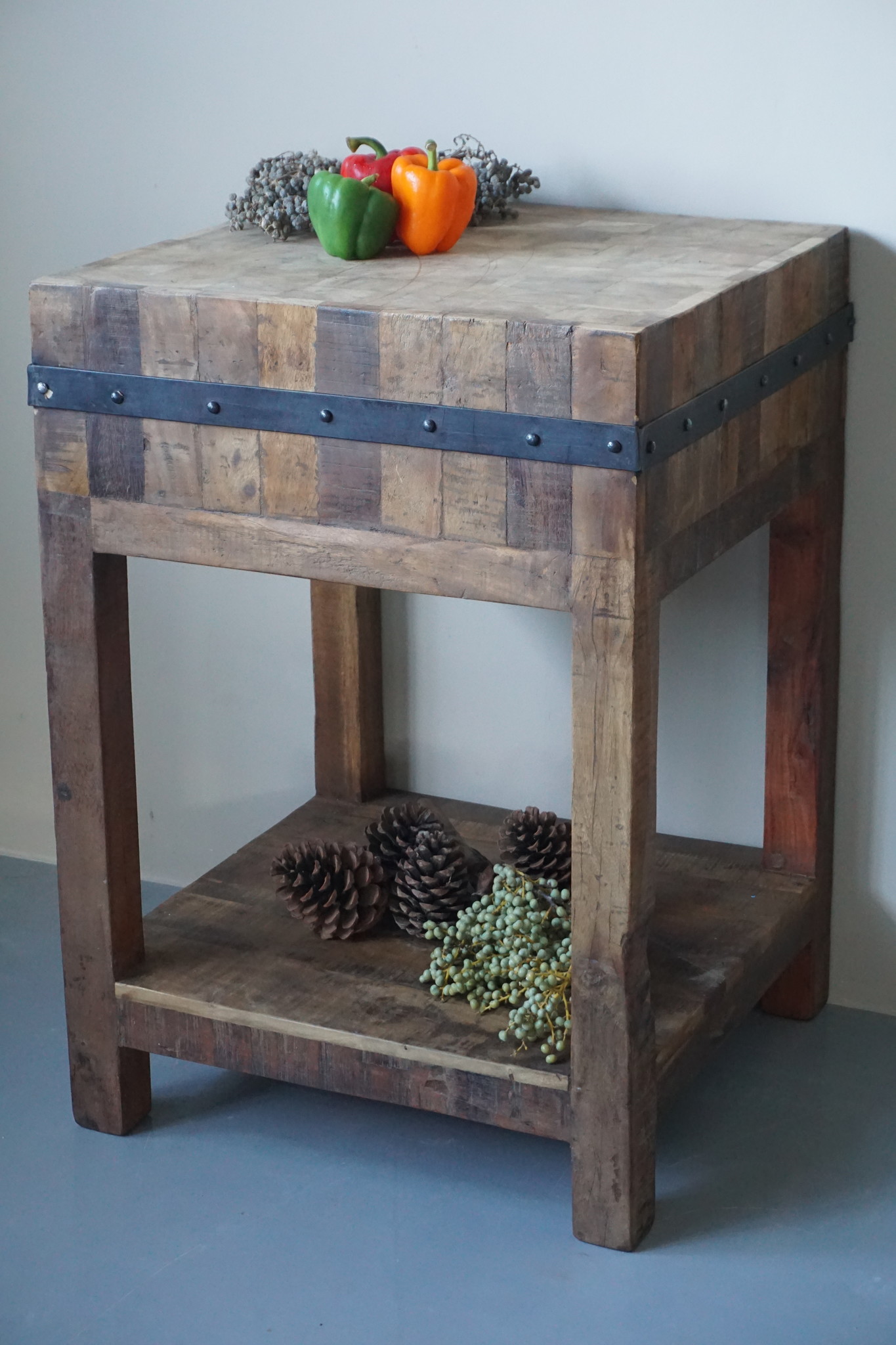 Rene Houtman Hakblok Werktafel Oud Teak H86 x B60 Cm